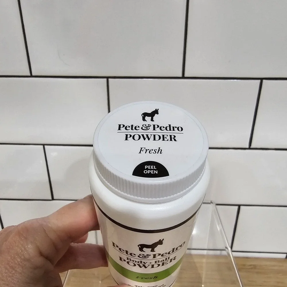 Pete & Pedro FRESH Body & Balls Powder 4.4 oz